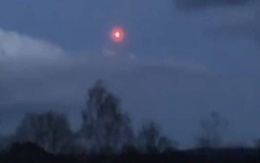 НЛО: огни в небе - видео очевидцев