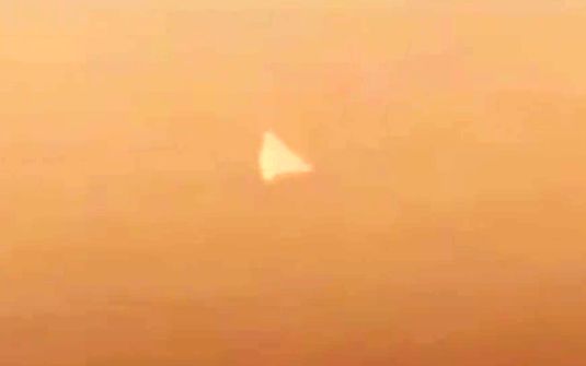 НЛО: огни в небе - видео очевидцев