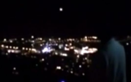 НЛО: огни в небе - видео очевидцев